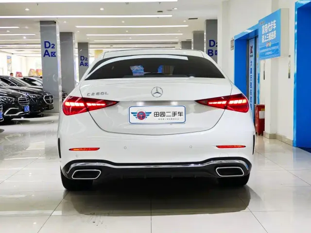 Mercedes-Benz C-Class — Фото автомобиля 5