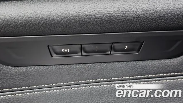 BMW 5 Series G30 — Фото автомобиля 20