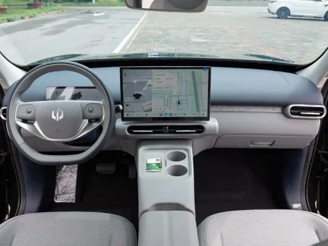 Leapmotor A10 — Фото автомобиля 11