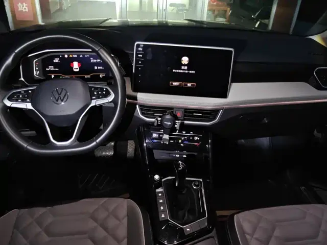 Volkswagen Tayron 2024 300TSI 2WD Luxury Plus Advanced — Фото автомобиля 12