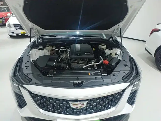 Cadillac CT5 — Фото автомобиля 19