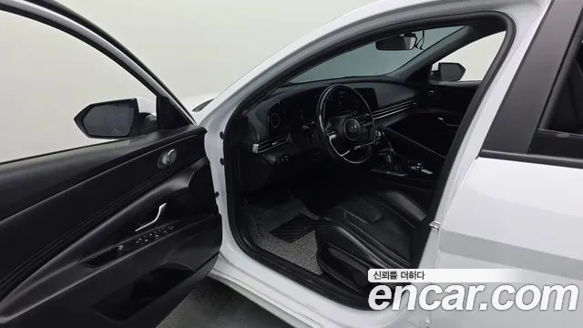 Hyundai AVANTE Modern — Фото автомобиля 10
