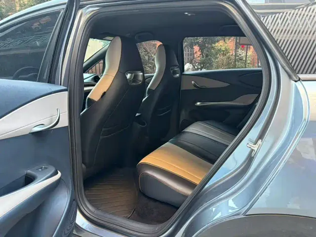 BYD Dolphin — Фото автомобиля 18