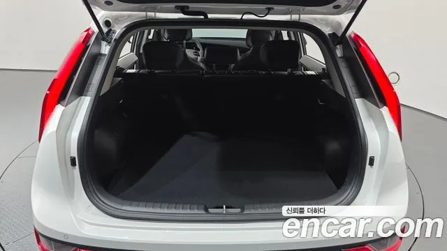 Kia Niro All Niro EV Air — Фото автомобиля 18