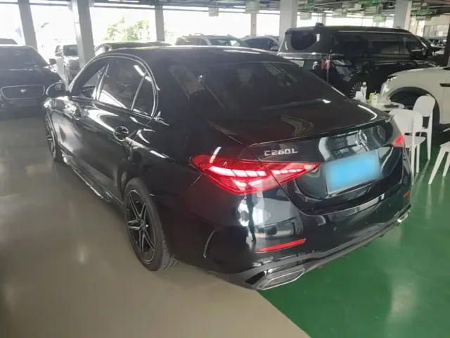 Mercedes-Benz C-Class — Фото автомобиля 4