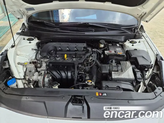Hyundai AVANTE Avante (CN7) — Фото автомобиля 20