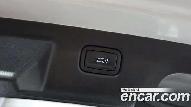 Hyundai Kona — Фото автомобиля 16