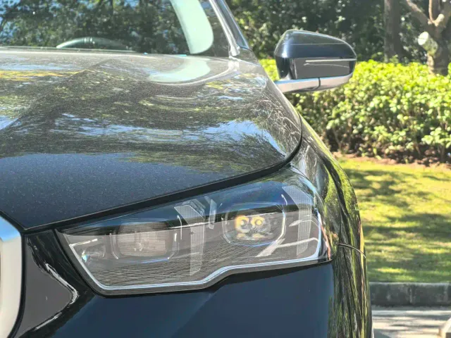 BMW 5 Series — Фото автомобиля 4