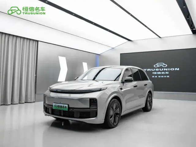 Фотография автомобиля — Li Auto L8