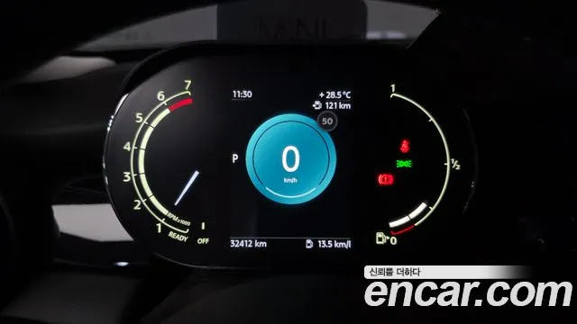 Mini Cooper Cooper 5 дверей Classic — Фото автомобиля 8