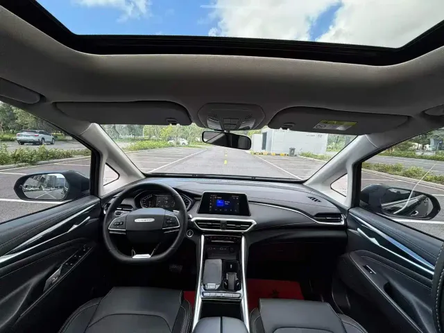 Maxus G50 — Фото автомобиля 5