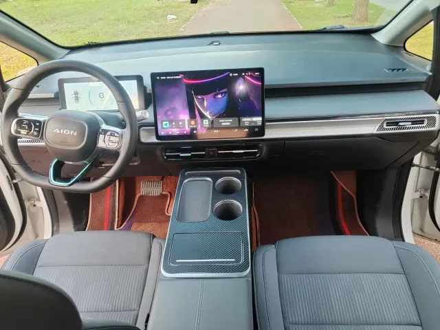 GAC Aion Y — Фото автомобиля 12