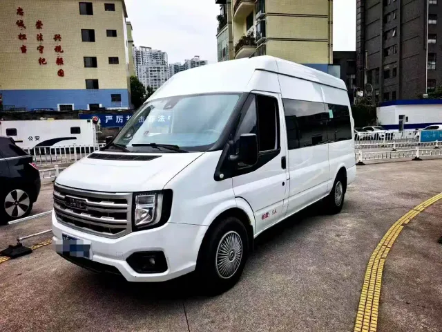 Фотография автомобиля — Ford Transit T8