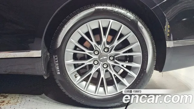 Genesis G80 Бензин 2.5 турбо 2WD — Фото автомобиля 17