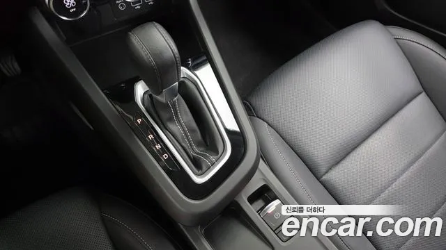 Renault Korea XM3 — Фото автомобиля 12