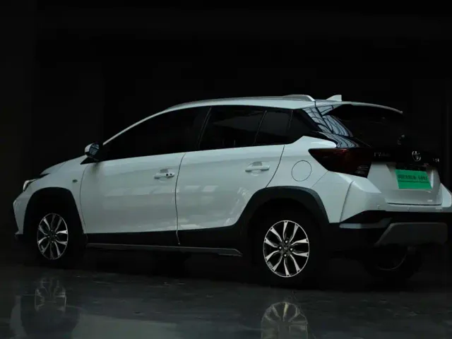 Toyota YARiS L Zhi Xuan — Фото автомобиля 6