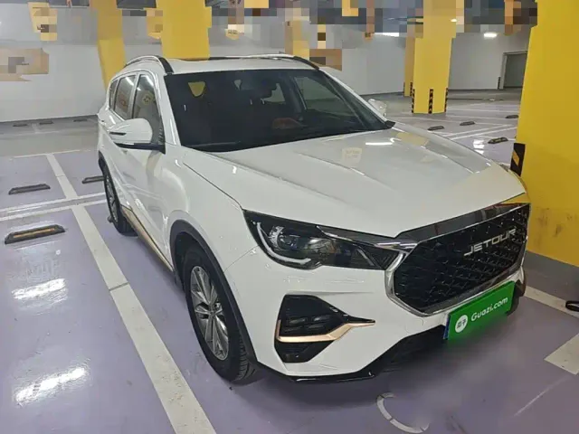 Jetour X70 — Фото автомобиля 3