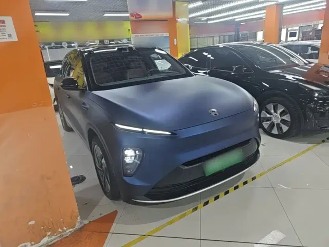 Nio ES8 — Фото автомобиля 3