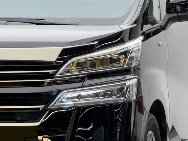 Toyota Vellfire — Фото автомобиля 3