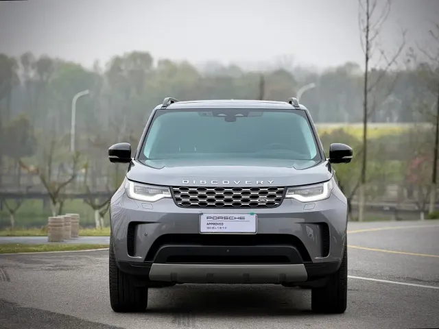 Land Rover Discovery — Фото автомобиля 2