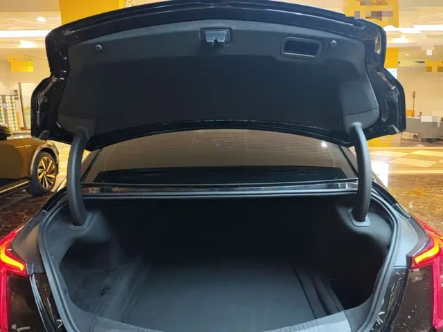 Cadillac CT5 — Фото автомобиля 18