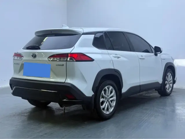 Toyota Frontlander — Фото автомобиля 18