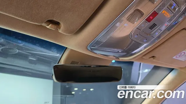 Genesis GV80 — Фото автомобиля 23
