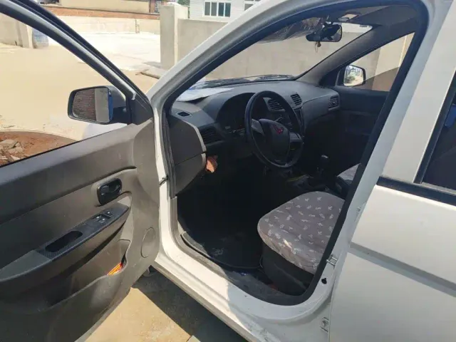 Wuling Hongguang — Фото автомобиля 13