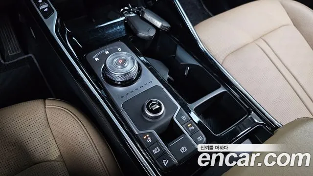 Kia Sorento Новый Sorento 4 поколение Бензин 2.5T 2WD — Фото автомобиля 6