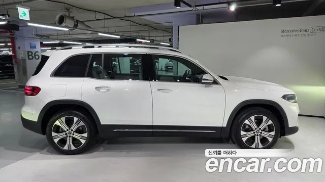 Mercedes-Benz EQB X243 — Фото автомобиля 8