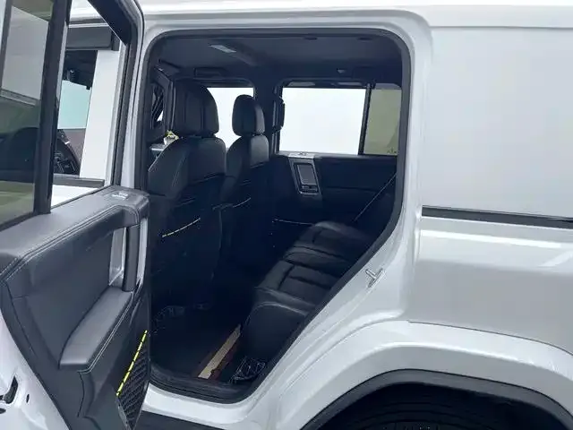 iCAR V23 — Фото автомобиля 12