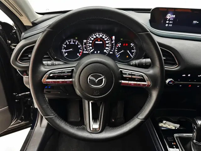 Mazda CX-30 — Фото автомобиля 19