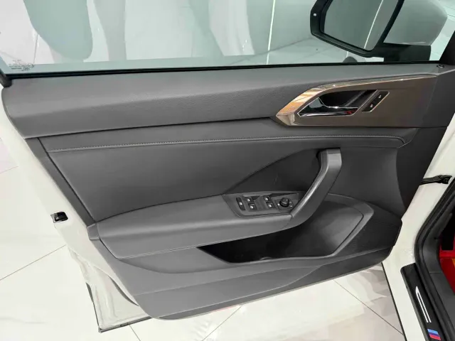 Volkswagen Tharu — Фото автомобиля 8
