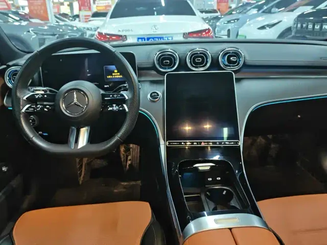 Mercedes-Benz C-Class — Фото автомобиля 12