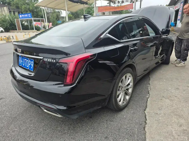 Cadillac CT5 — Фото автомобиля 6