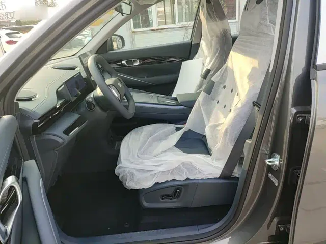 Geely Galaxy E5 — Фото автомобиля 14