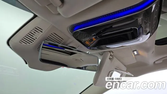 Mercedes-Benz S-Class — Фото автомобиля 25