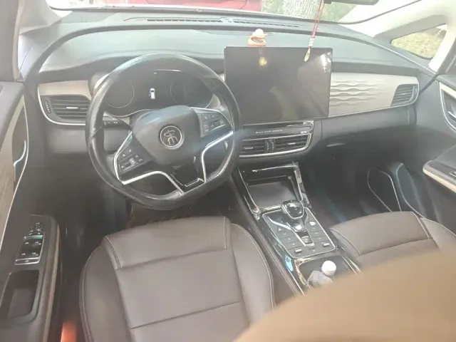 BYD Song MAX — Фото автомобиля 5