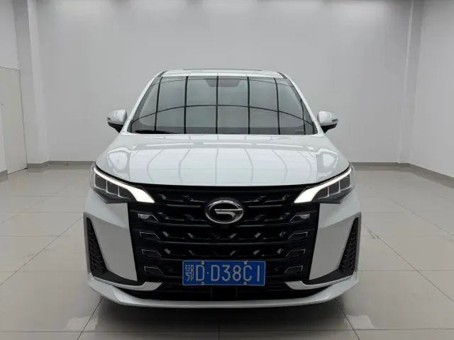 GAC Trumpchi M6 — Фото автомобиля 2