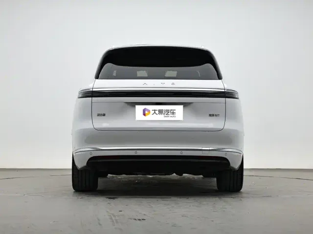 Aito M7 — Фото автомобиля 4