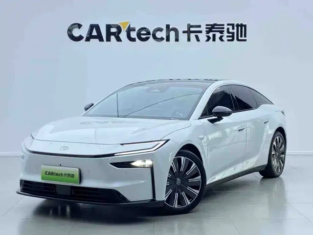 Фотография автомобиля — Toyota BoZhi 7