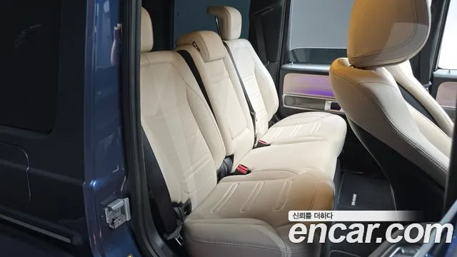 Mercedes-Benz G-Class — Фото автомобиля 10