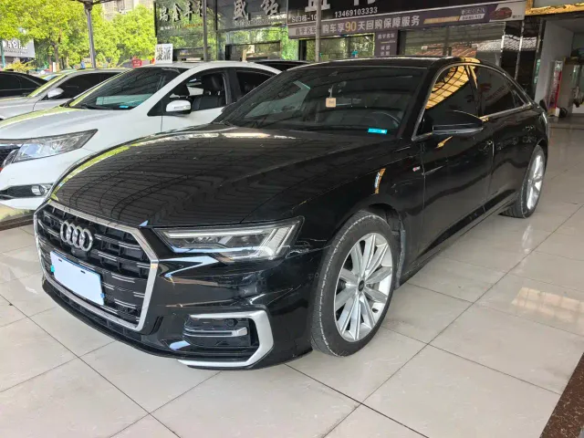 Фотография автомобиля — Audi A6L