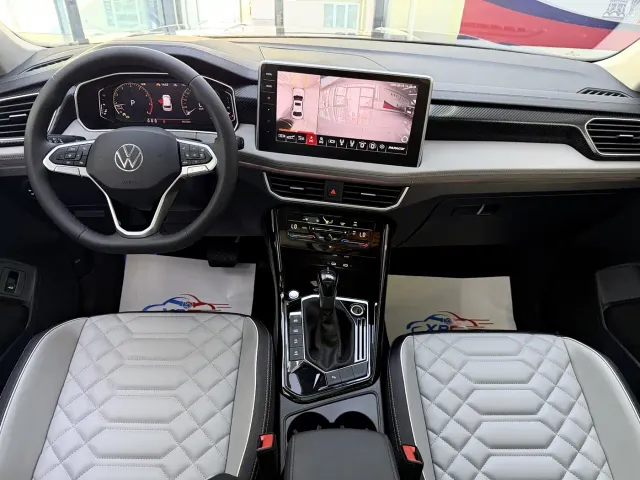 Volkswagen Tayron — Фото автомобиля 4
