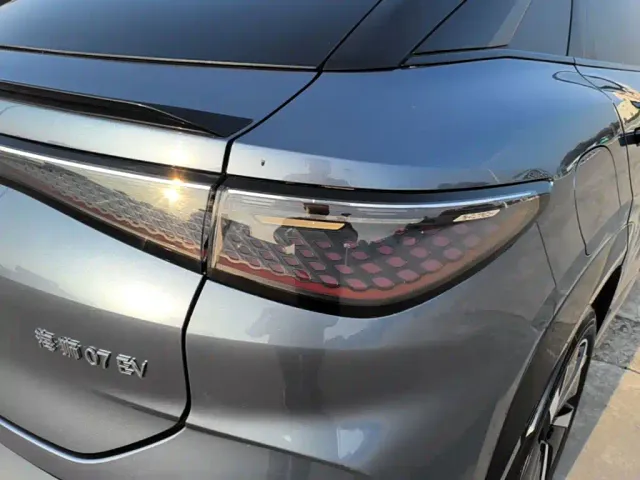 BYD Sealion 07 EV — Фото автомобиля 7