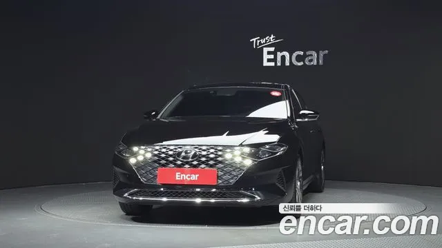 Hyundai Grandeur New — Фото автомобиля 3