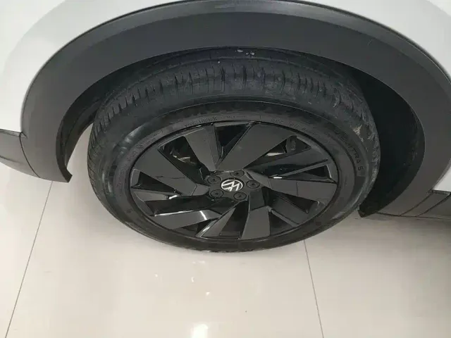 Volkswagen Tharu — Фото автомобиля 24