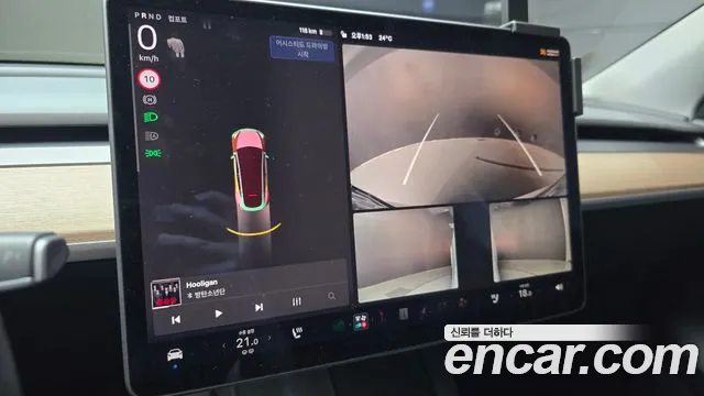Tesla Model Y — Фото автомобиля 20