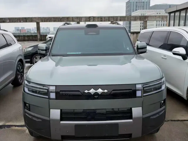 BYD FangChengBao Titanium 7 — Фото автомобиля 3