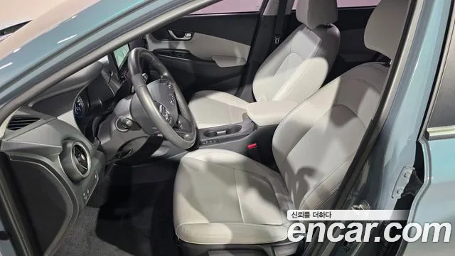 Hyundai Kona Новый Kona Бензин 1.6 турбо 2WD — Фото автомобиля 10